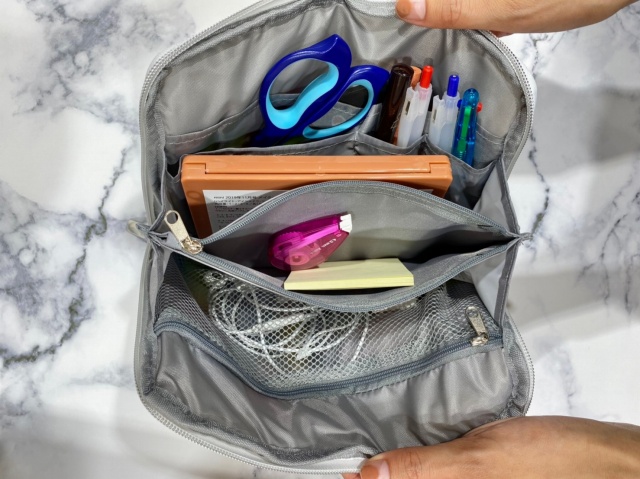 サクラクレパスの文具たち じゃばらポーチ