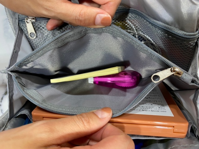 サクラクレパスの文具たち じゃばらポーチ