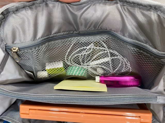 サクラクレパスの文具たち じゃばらポーチ