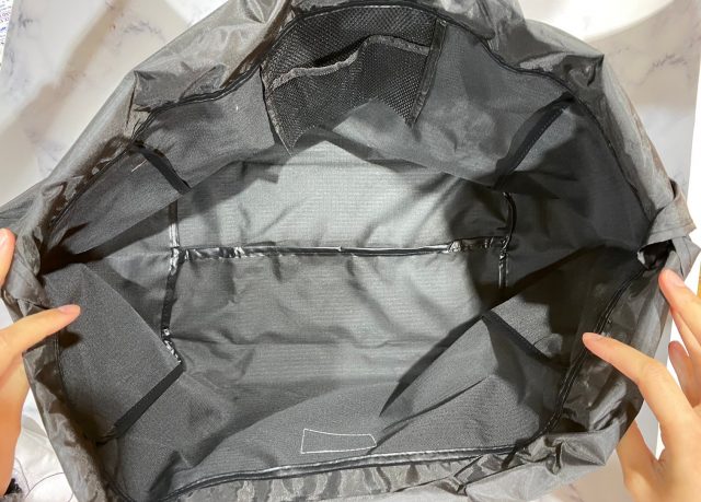 ムーミン レジカゴ型エコバッグを開いたところ