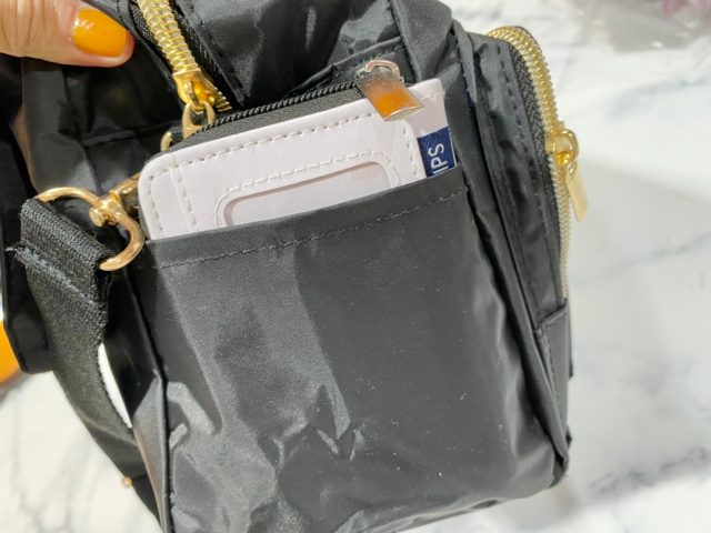 サイドポケット