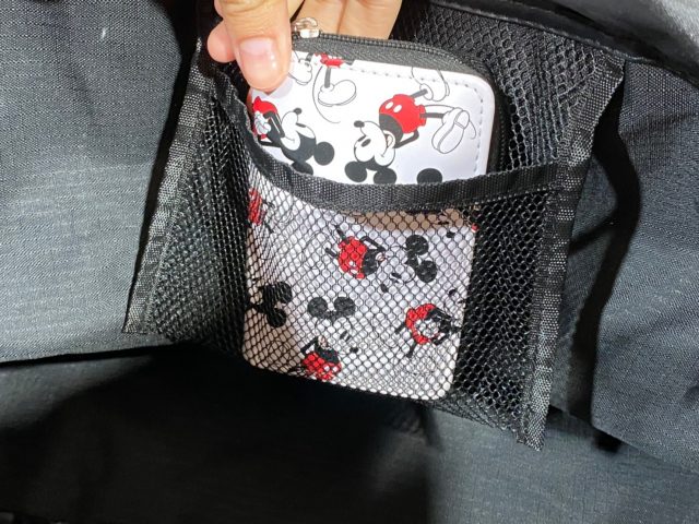 ムーミン レジカゴ型エコバッグの内側にあるメッシュポケット