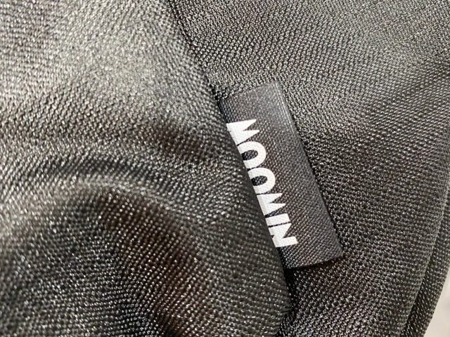 ムーミン レジカゴ型エコバッグに縫い付けられたタグ