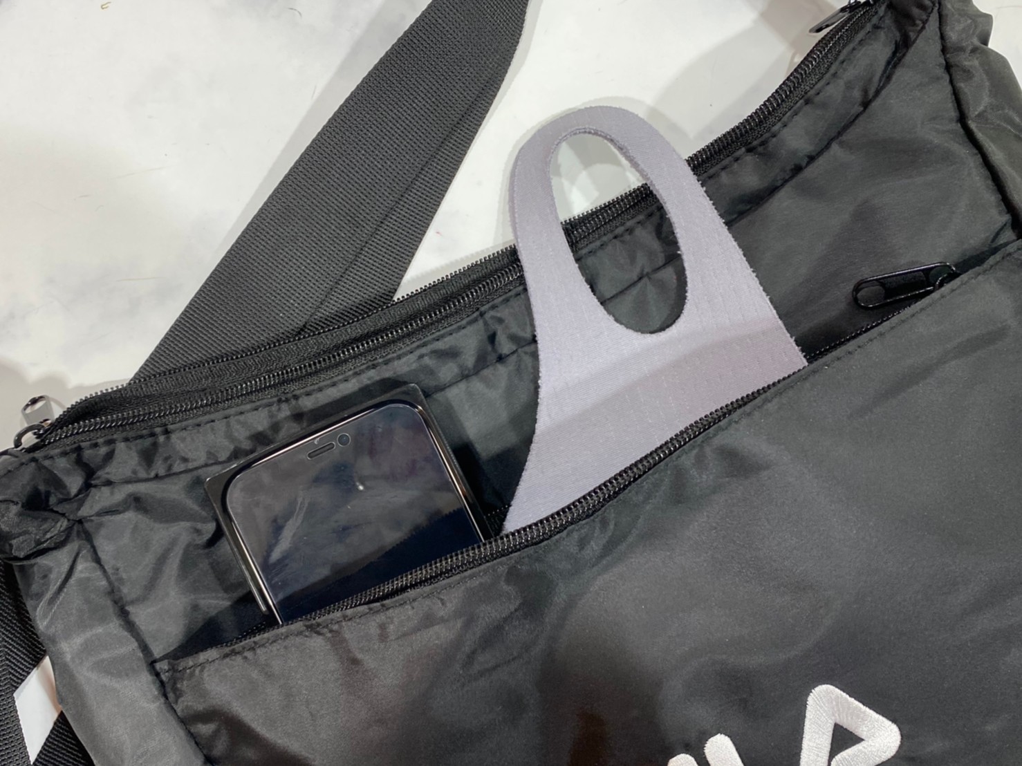 フロントポケットの画像