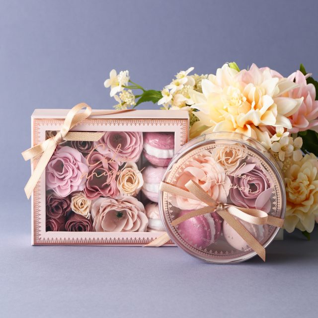 カドミニョン マカロン＆ペタル ピンク