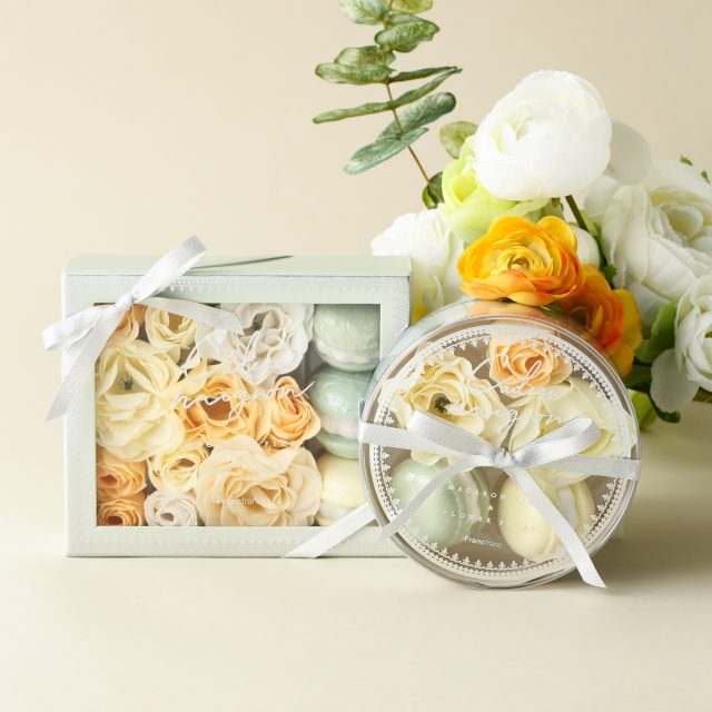 カドミニョン マカロン＆ペタル ライトグリーン