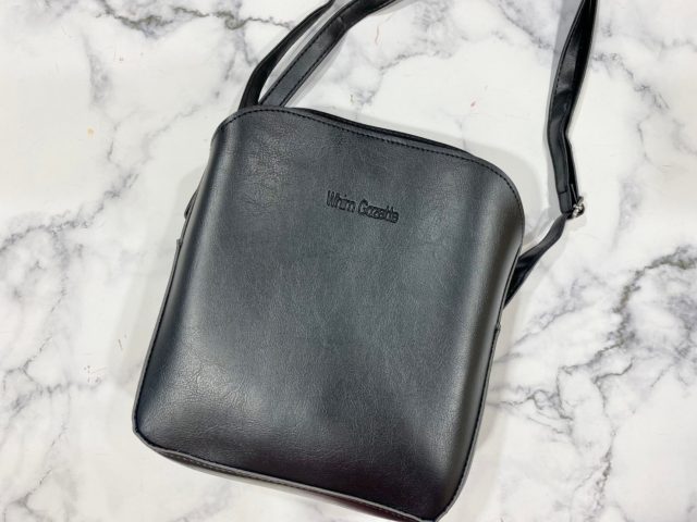 スクエアショルダーバッグ