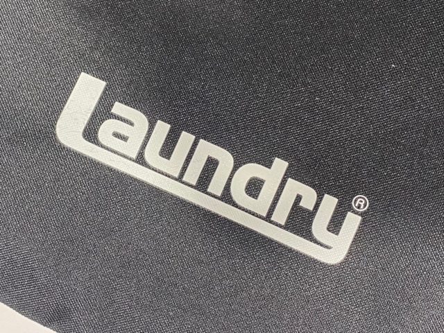 Laundry ショルダーバッグのブランドロゴ