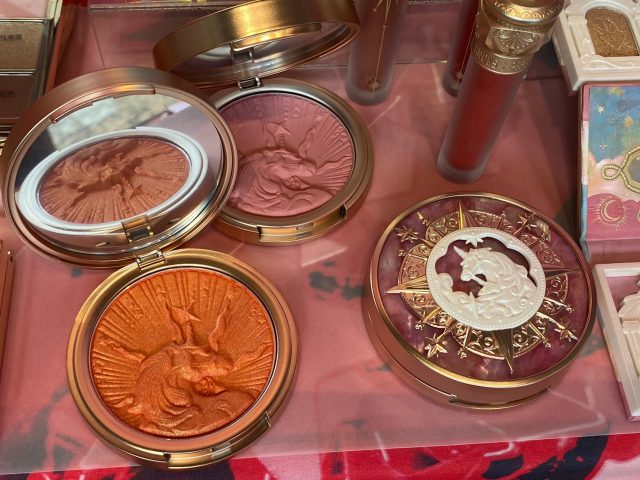 FlowerKnows「ユニコーンシリーズ チークブラッシュ」