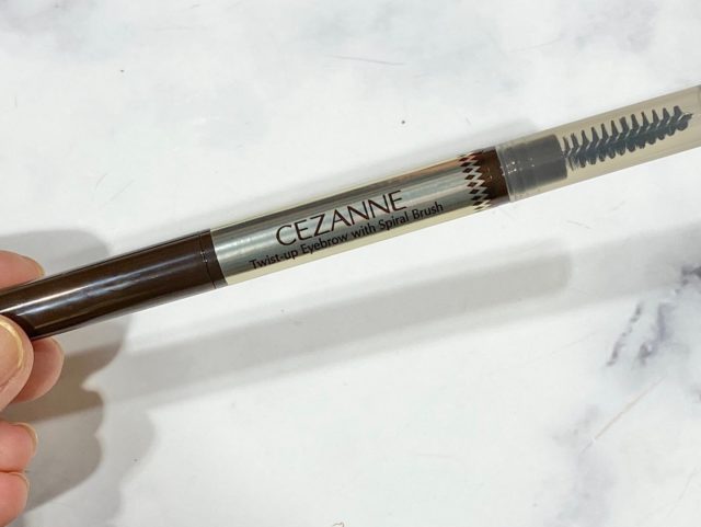 ブラシ付アイブロウ繰り出し