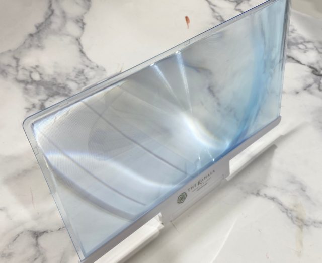 スマホ拡大スクリーン斜め