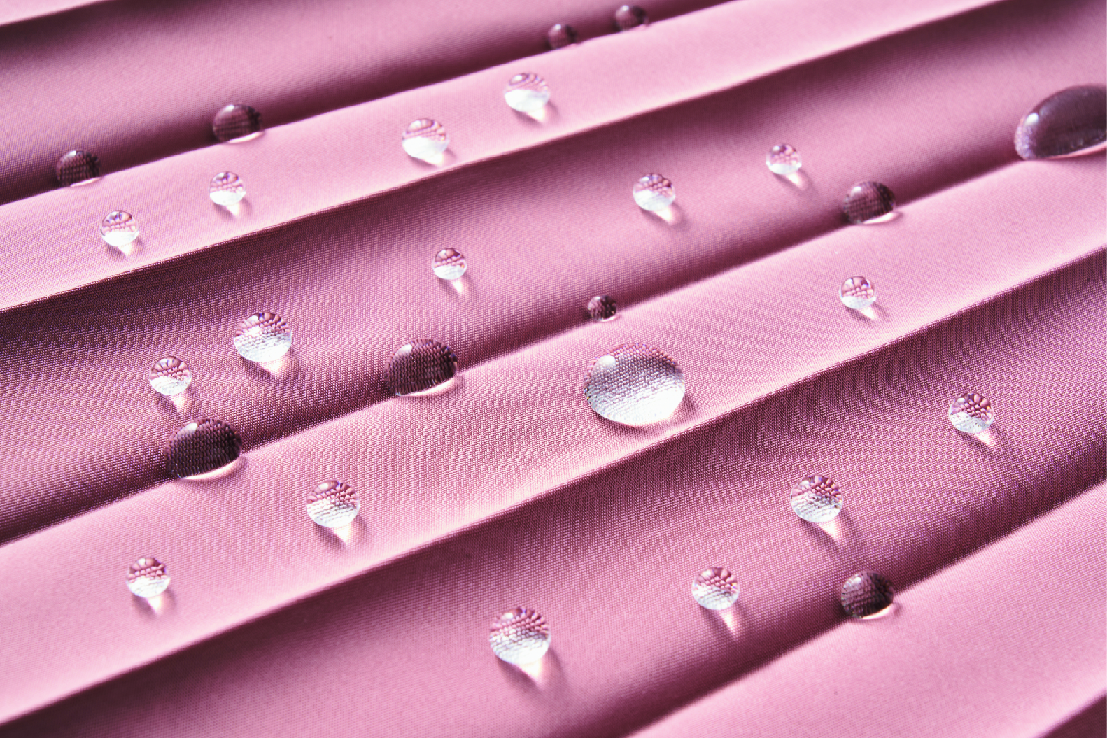 撥水ライトプリーツスカートの生地画像ピンク