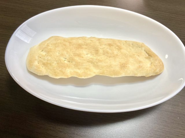 トースターで焼いたナン
