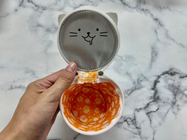 チリトマトヌードルポーチを開けたところ