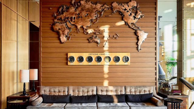 神戸港町世界時計