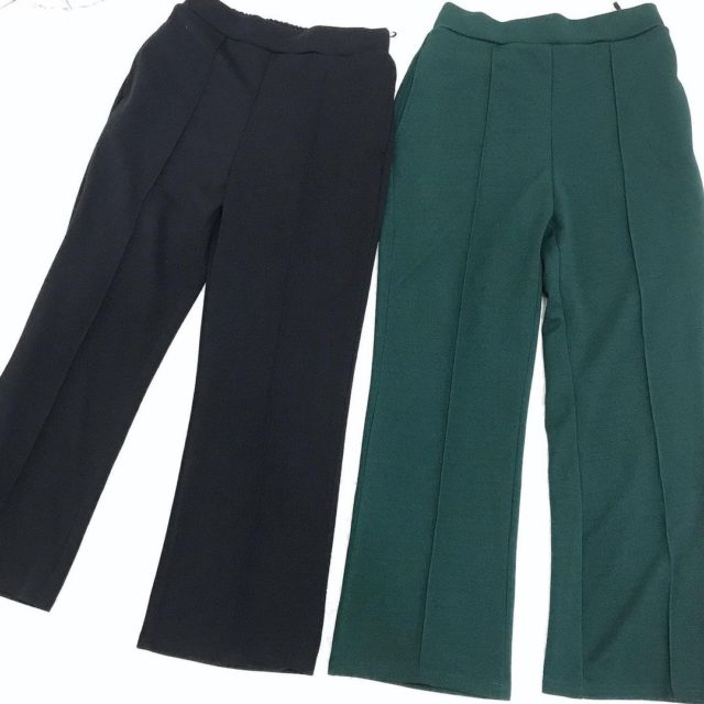 しまむらセンターシームパンツ