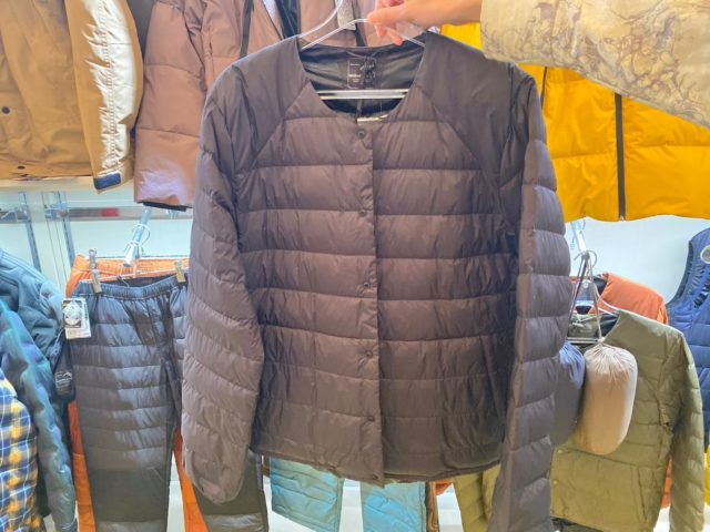 ワークマン洗えるフュージョンダウン ライトジャケット