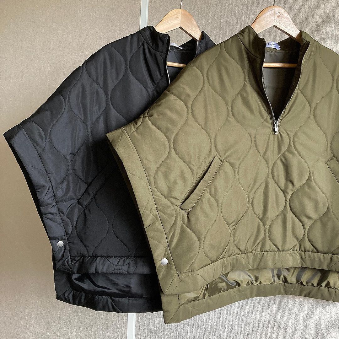 ナカワタキルトベストブラック・カーキの画像