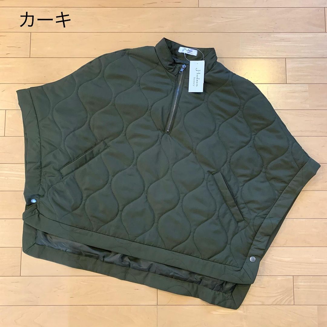 ナカワタキルトベストカーキの画像