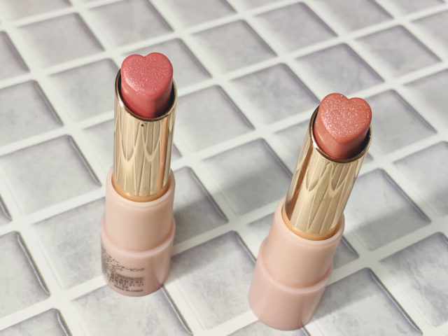 リップスティックのシアーピンクとシアーコーラル