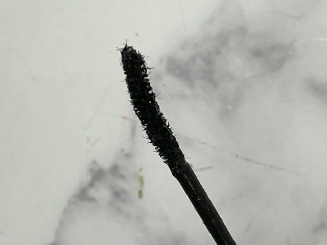 エアリーロングラッシュマスカラのブラシ部分の画像