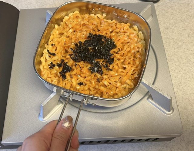 クッカーで調理