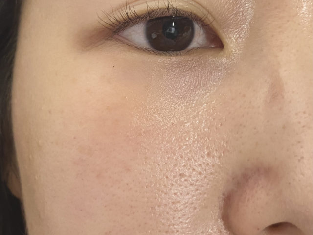 何も塗っていない状態の肌