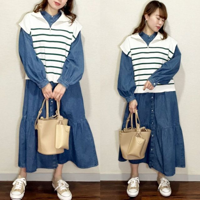 GUのブルーのデニムギャザー切り替えワンピースを使ったコーディネート