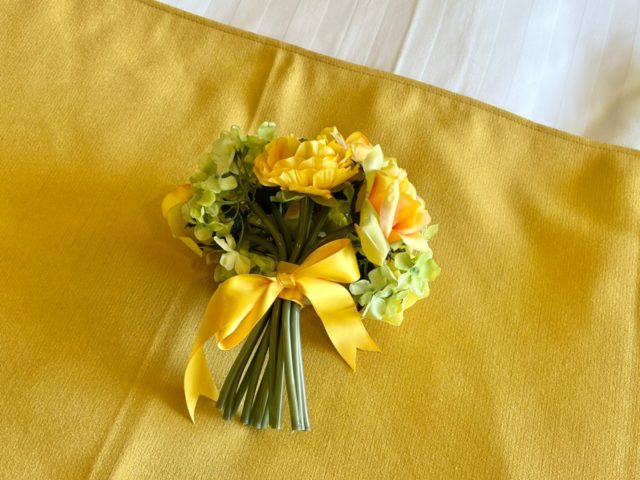 黄色ルームブーケ