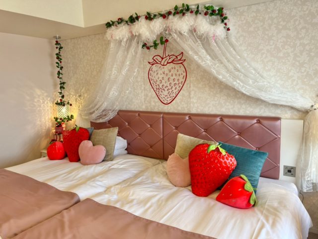 ストロベリールーム