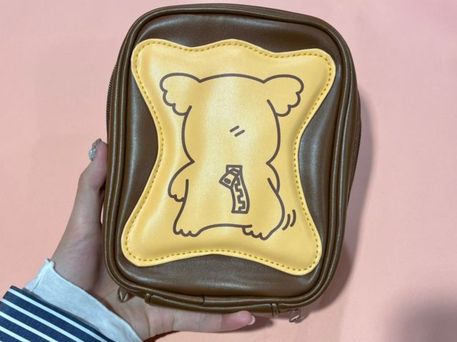 コアラポーチチョコレート裏