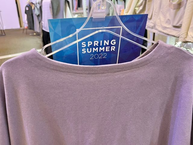 ワークマンのクルーネックのサーバーバスクハーフTシャツ