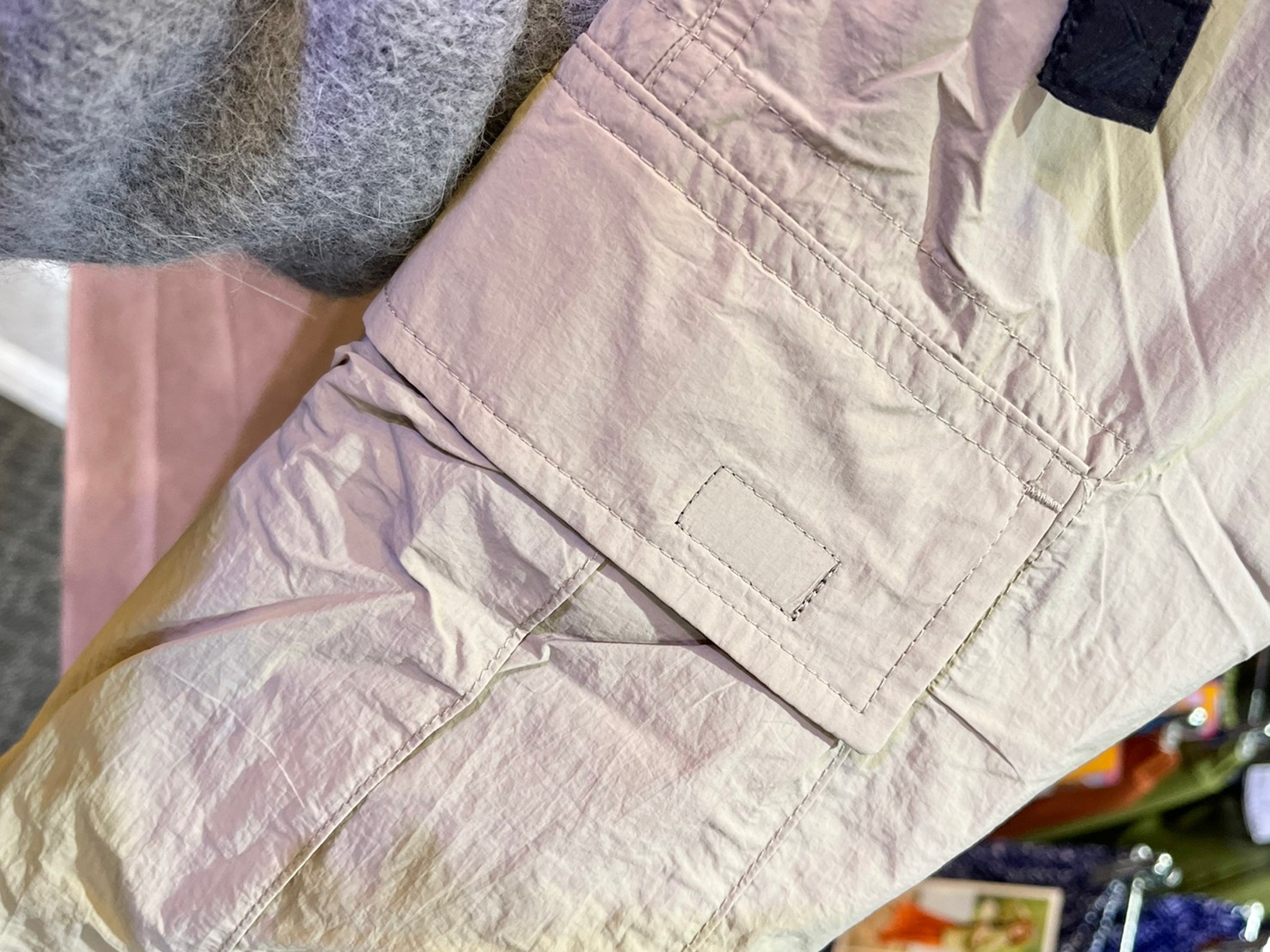 REPAIR TECH 超軽量スカートのポケット部分の画像
