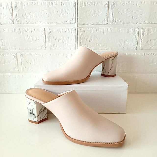 GUのナチュラルの「ヒールバブーシュ」の置き画