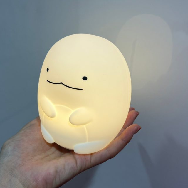 すみっコぐらし お部屋ライトを点灯させたところ