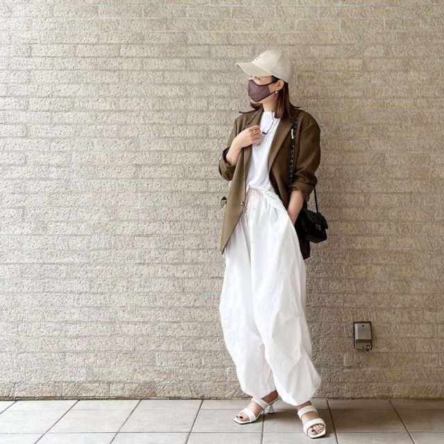 テーラードジャケットを使用した全身コーデ