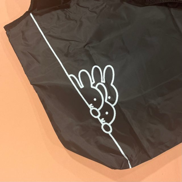 ミッフィー保冷バッグ裏面アップ