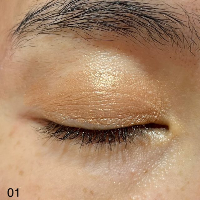 01パールベージュの写真