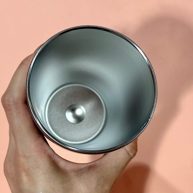 ビールタンブラー中