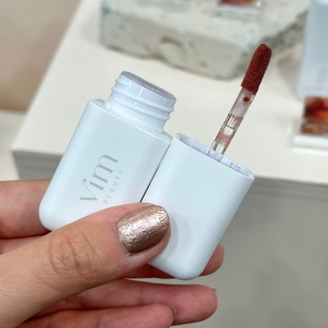 vim BEAUTY マイコンフィデンス　リップ　スフレマット エッセンシャル モーブピンク