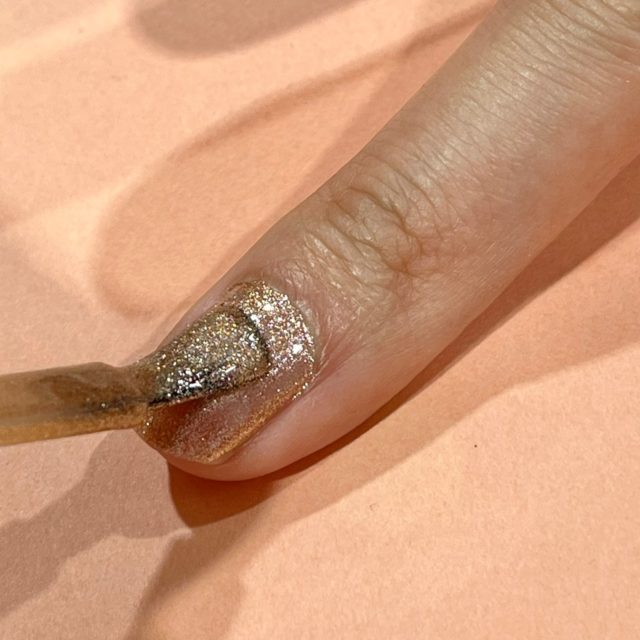 サリーハンセン ジェルフィニッシュ ネイルカラー