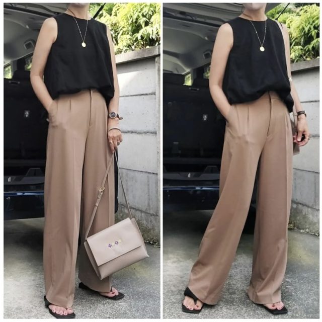 ベージュのタックワイドパンツを着用した全身コーデ