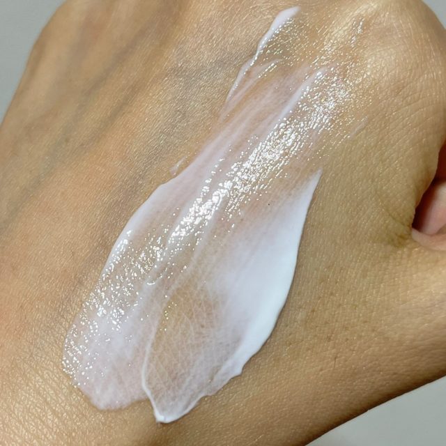 モイストフェイスコートUVの写真