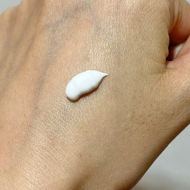 モイストフェイスコートUVの写真