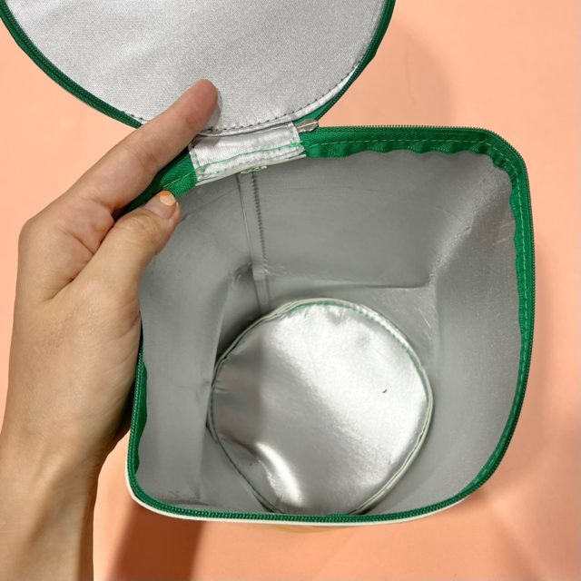 メガバージョンのフタを開けた状態