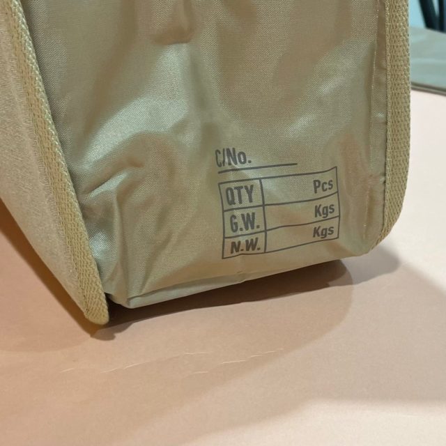 DANBOARD ポーチつき9ポケットバッグのマチ