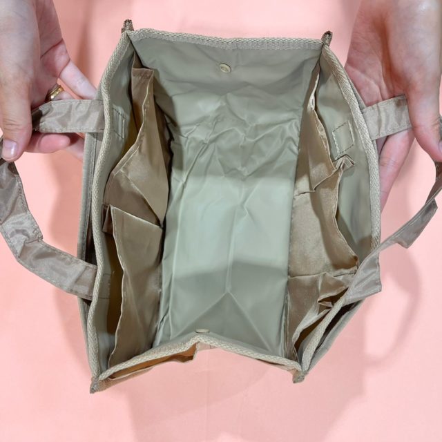 DANBOARD ポーチつき9ポケットバッグの内部