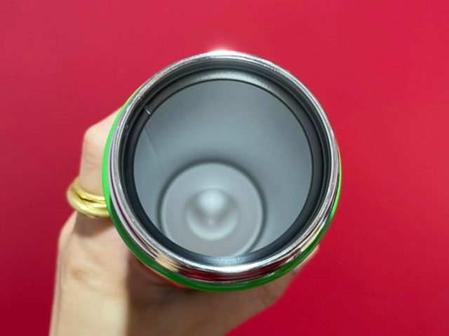 プリングルズ水筒中