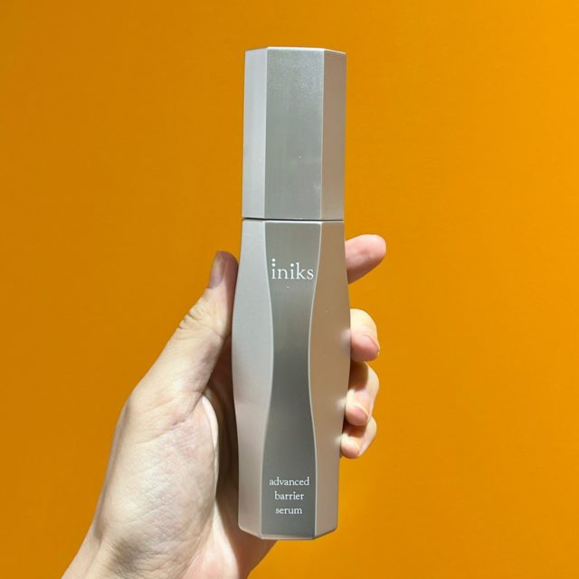 iniks アドバンスバリアセラムの写真