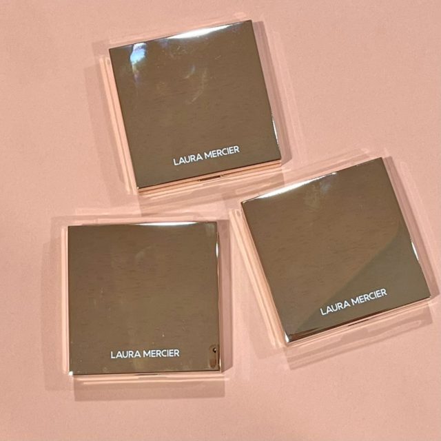 ローラ メルシエ ブラッシュ カラー インフュージョンの写真